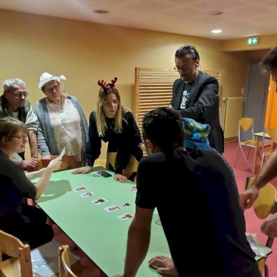 Jeux de soci&eacute;t&eacute; 